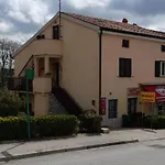 Mili Апартаменты *