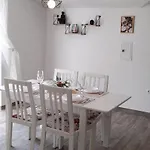 Mili Апартаменты Пула